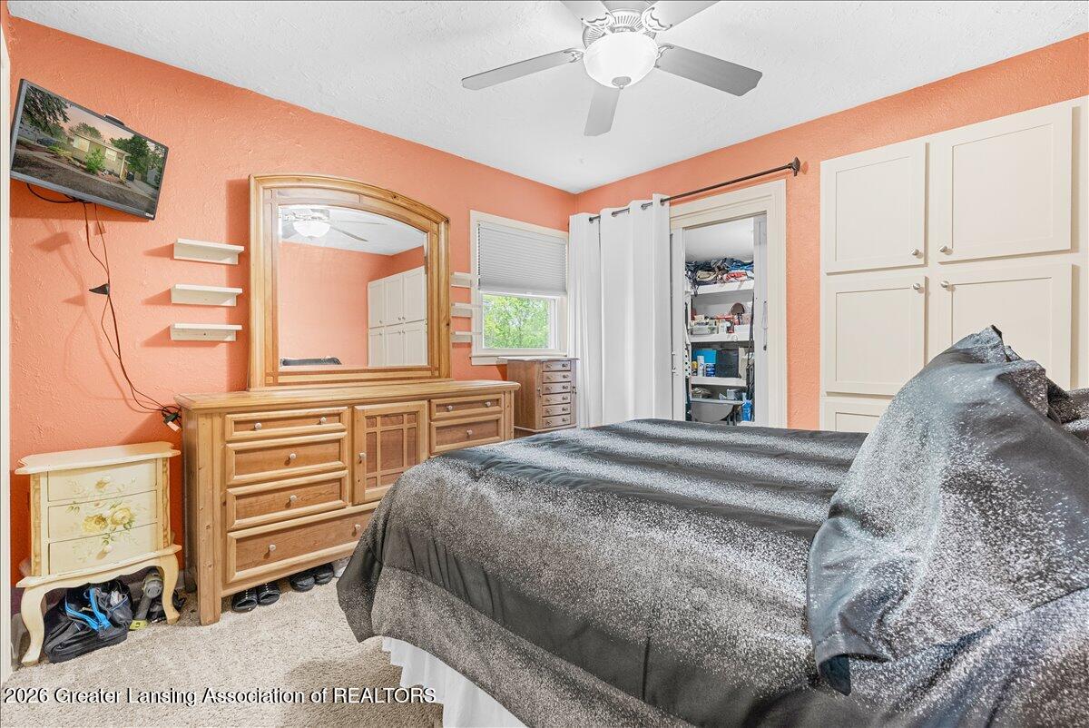 3607 Pleasant Grove Road Lansing, MI 48910 - Photo 14 of 38 17-Media Jett - 29