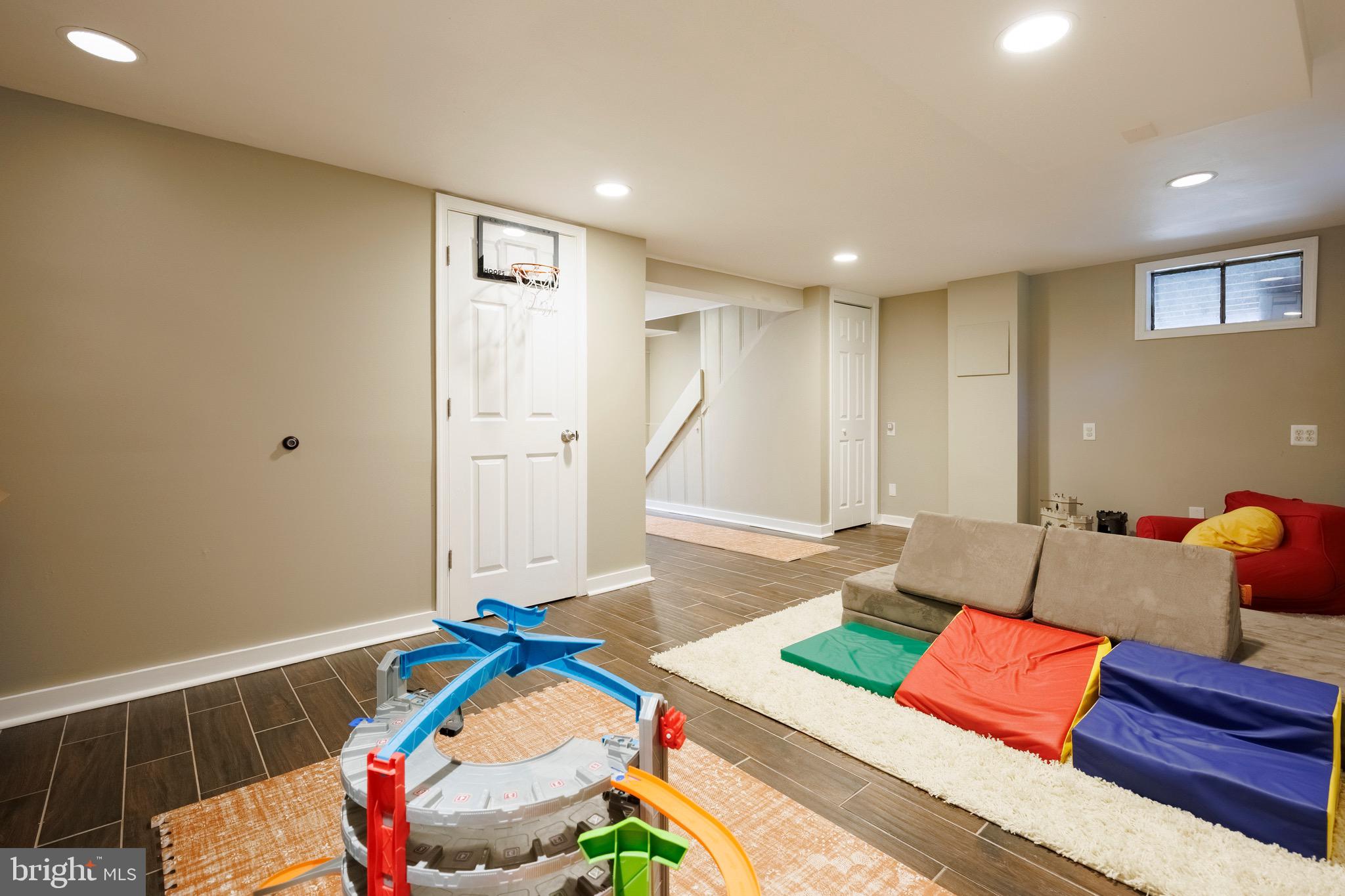 202 Baden Street Silver Spring, MD 20901 - Photo 38 of 52