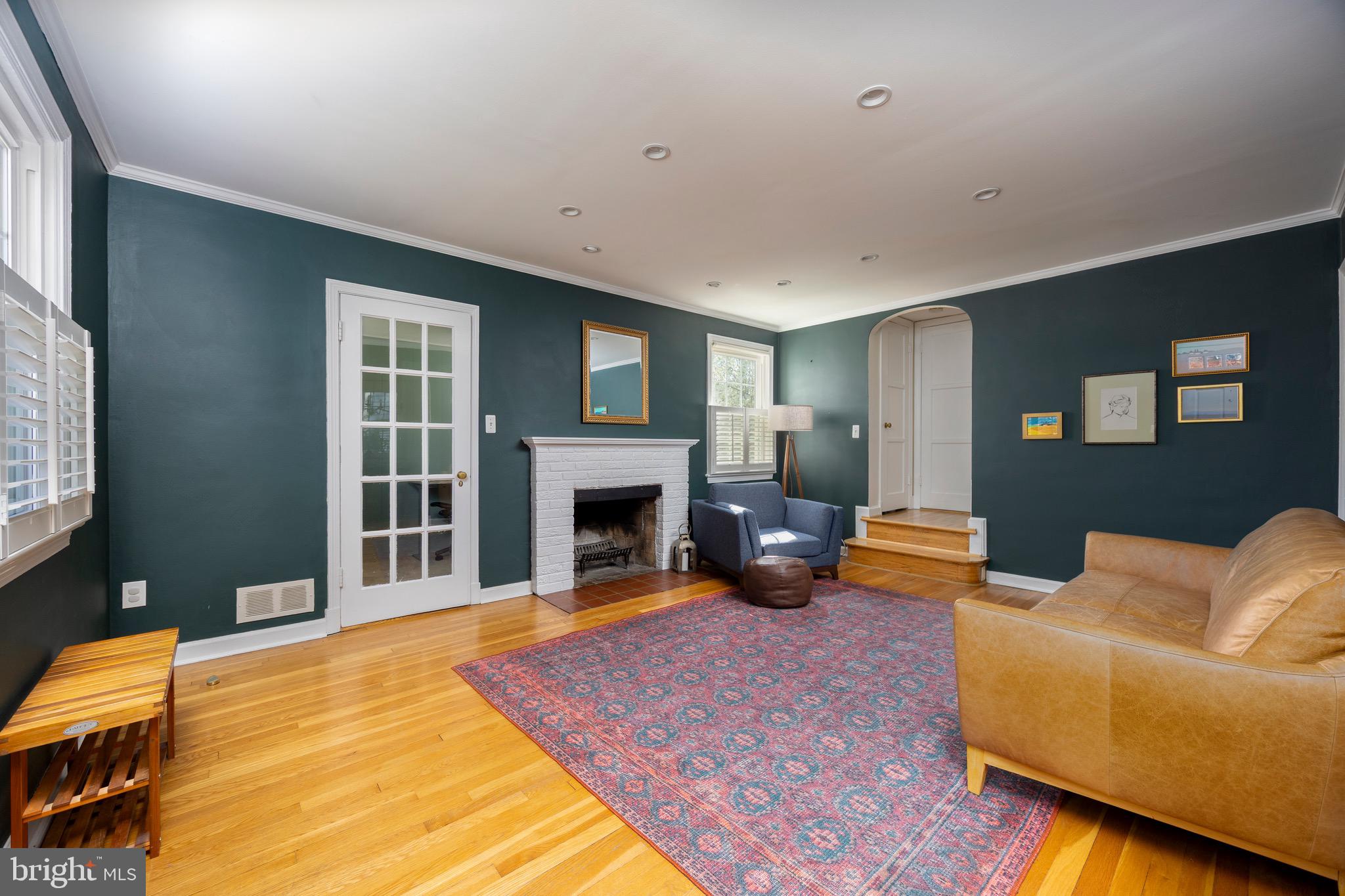 202 Baden Street Silver Spring, MD 20901 - Photo 5 of 52