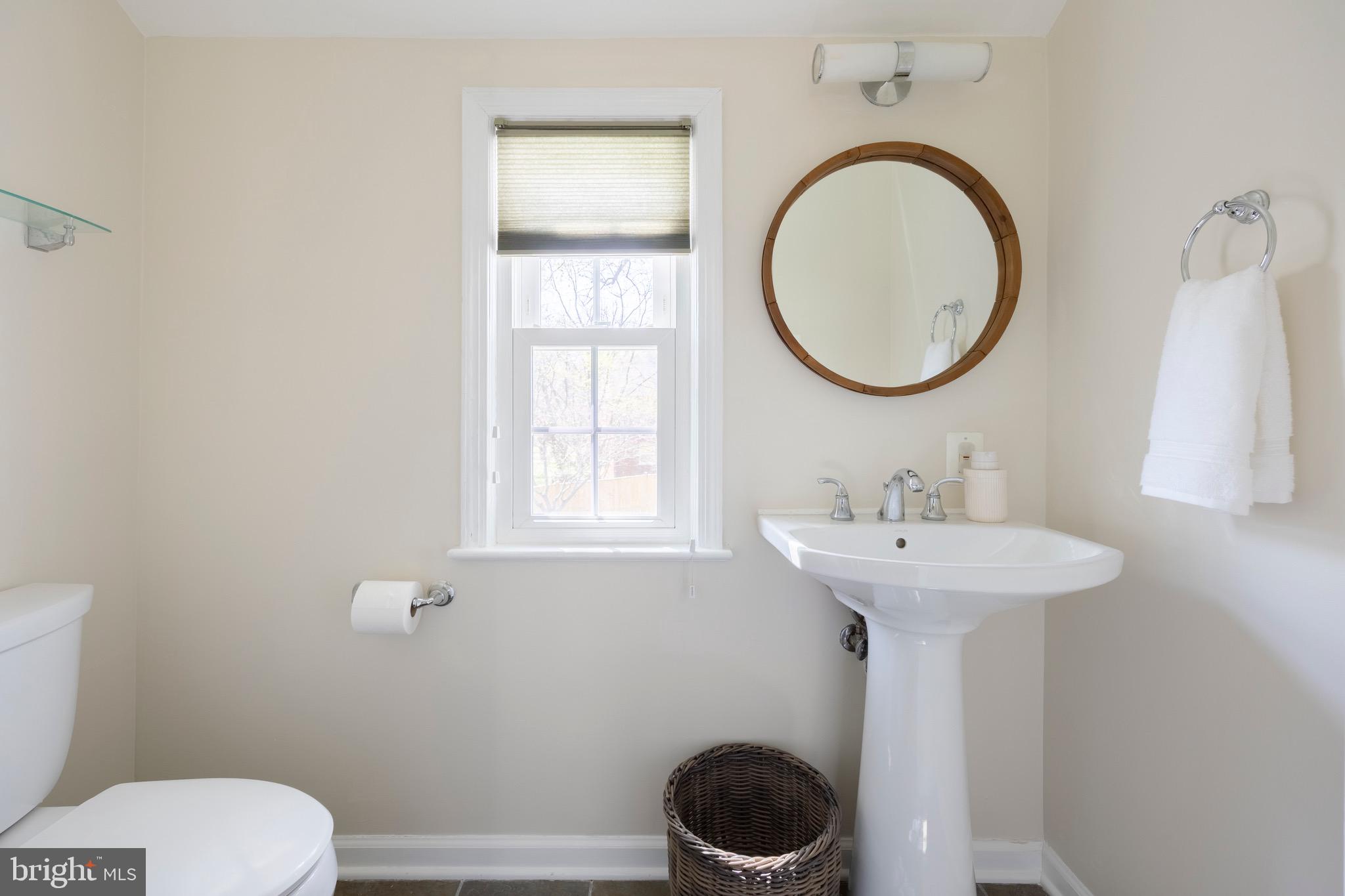 202 Baden Street Silver Spring, MD 20901 - Photo 9 of 52