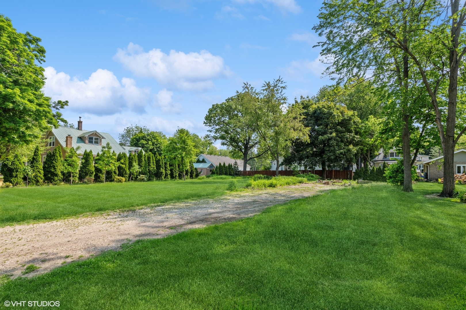 903 Lincoln Avenue Fox River Grove, IL 60021 - Photo 15 of 19 a view of a park with large trees