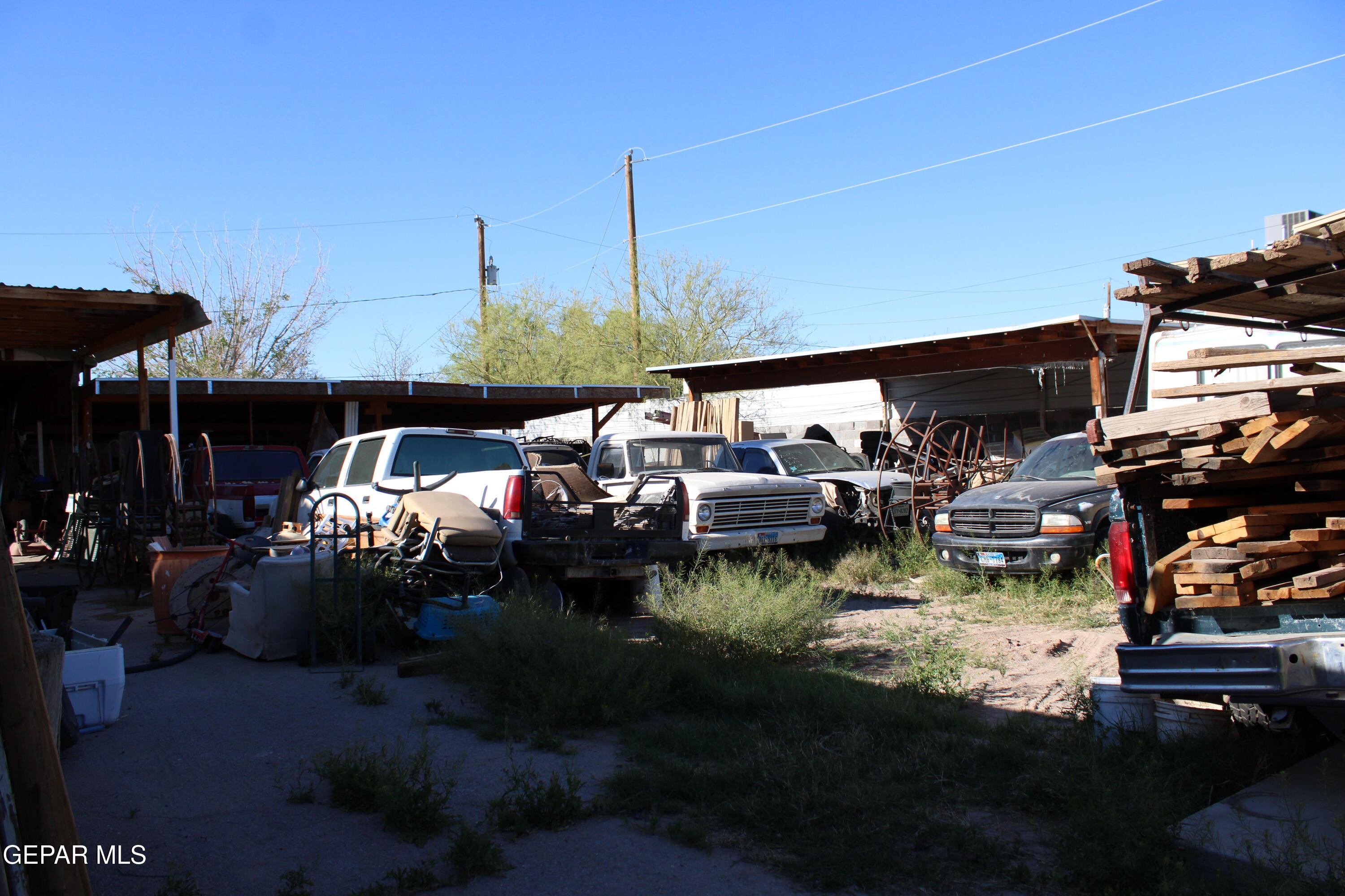 541 E Road El Paso, TX 79915 - Photo 9 of 35 Commercial 3