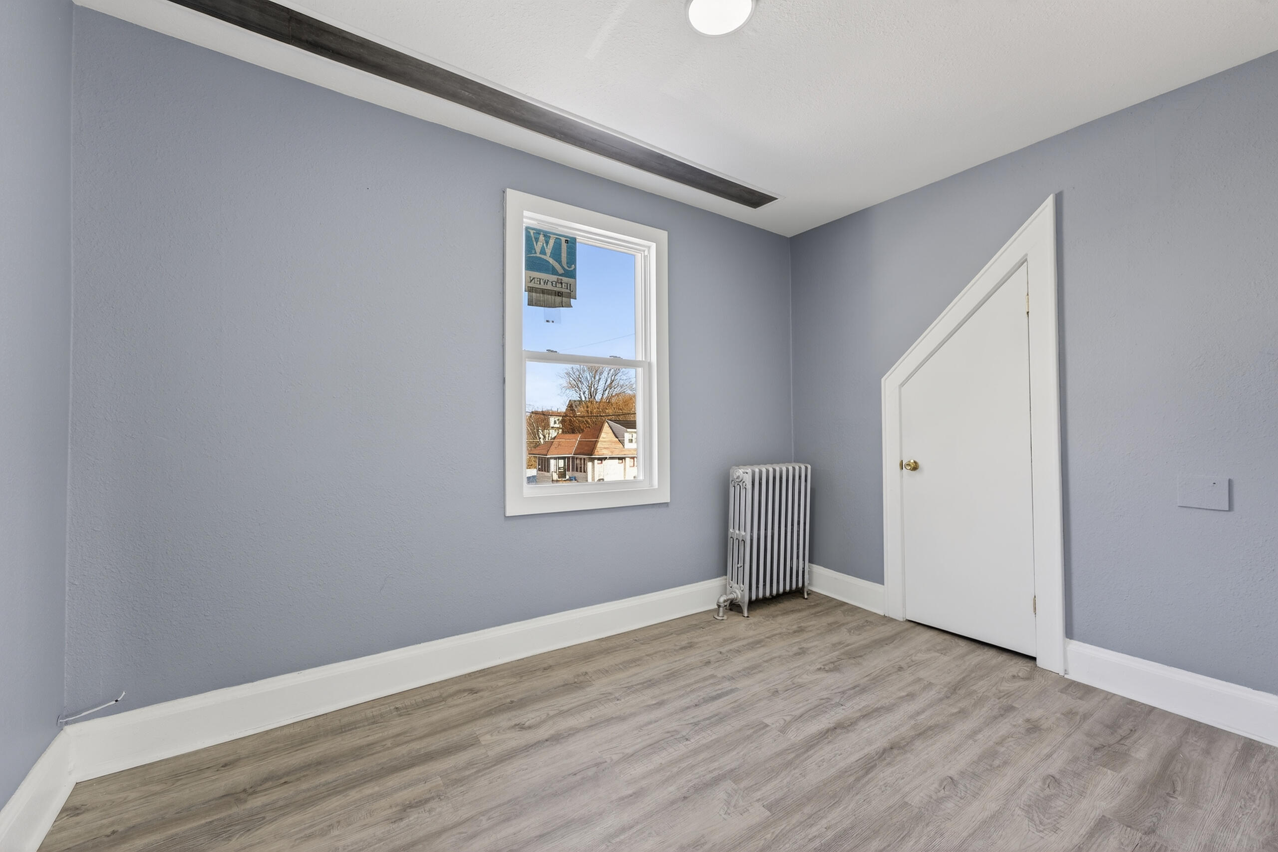 2939 North 13th Street Milwaukee, WI 53206 - Photo 17 of 43 Bedroom 2 Upper