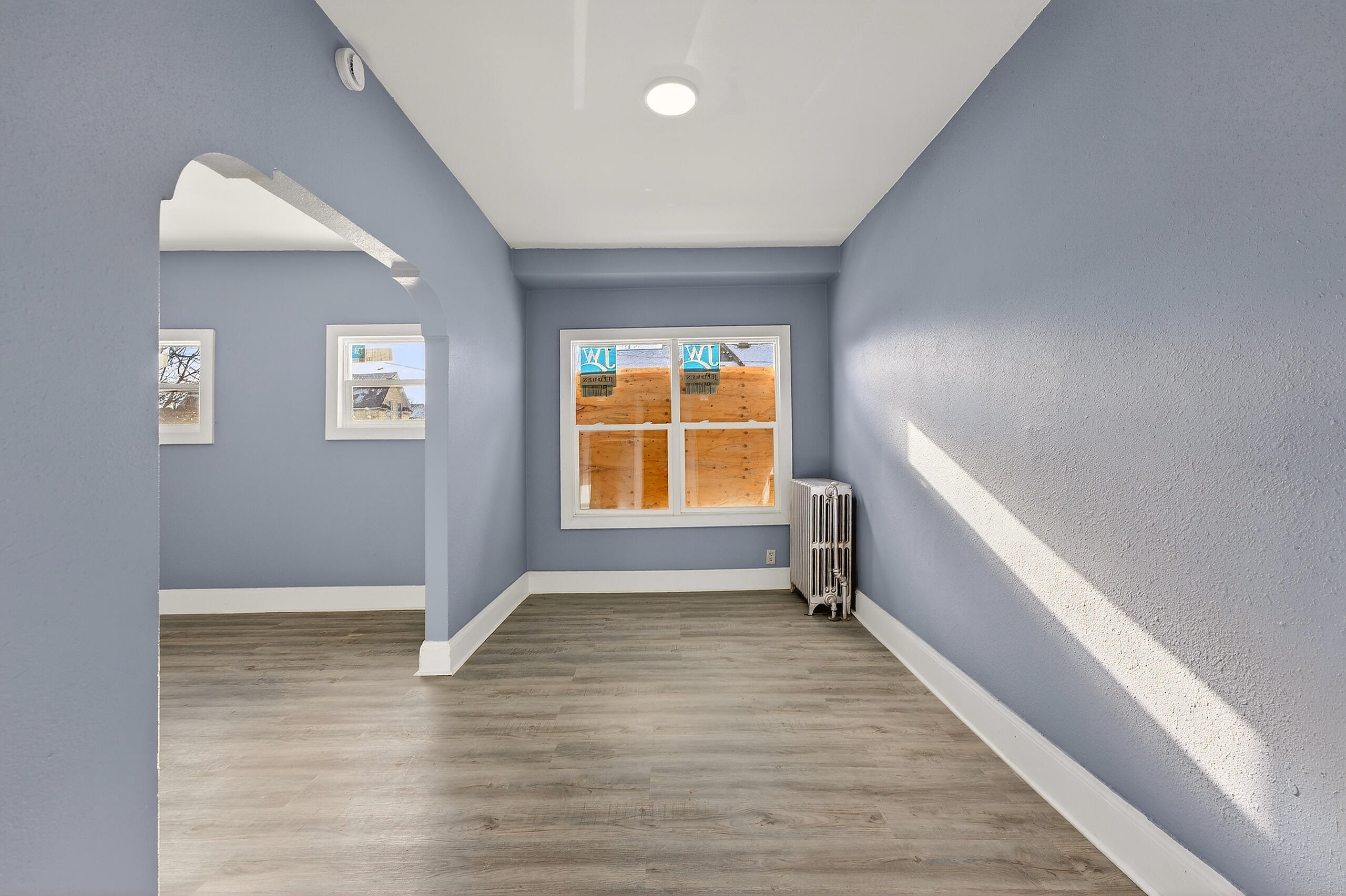 2939 North 13th Street Milwaukee, WI 53206 - Photo 23 of 43 Dining Room Lower