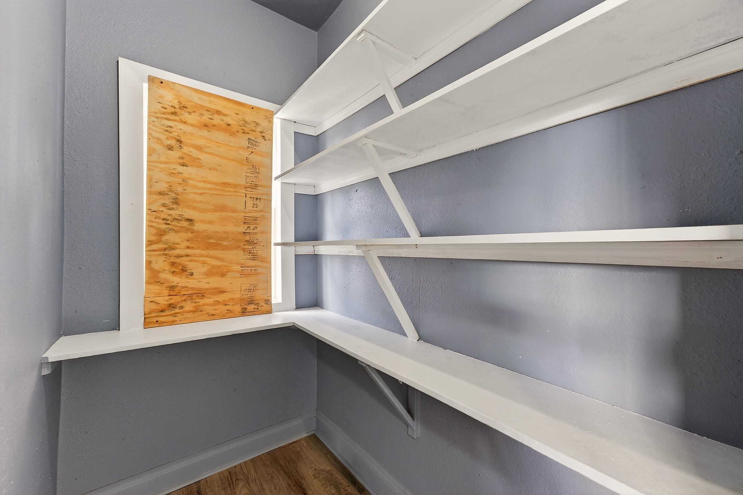 2939 North 13th Street Milwaukee, WI 53206 - Photo 30 of 43 Pantry Lower