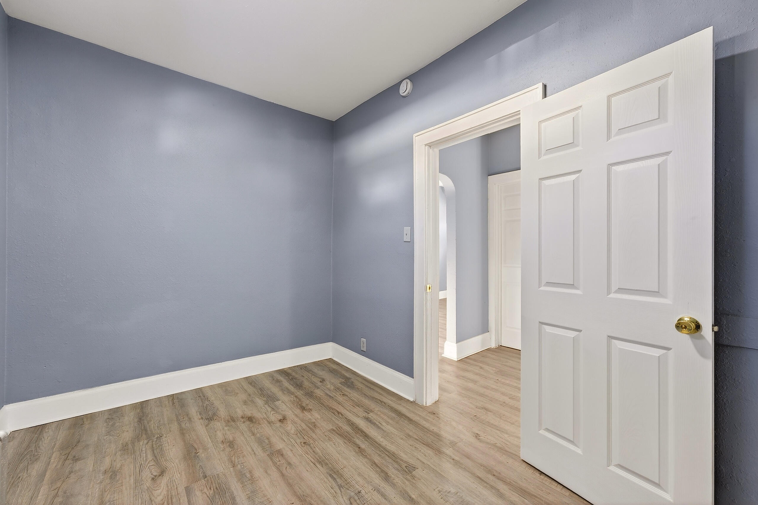 2939 North 13th Street Milwaukee, WI 53206 - Photo 38 of 43 Bedroom 3 Lower