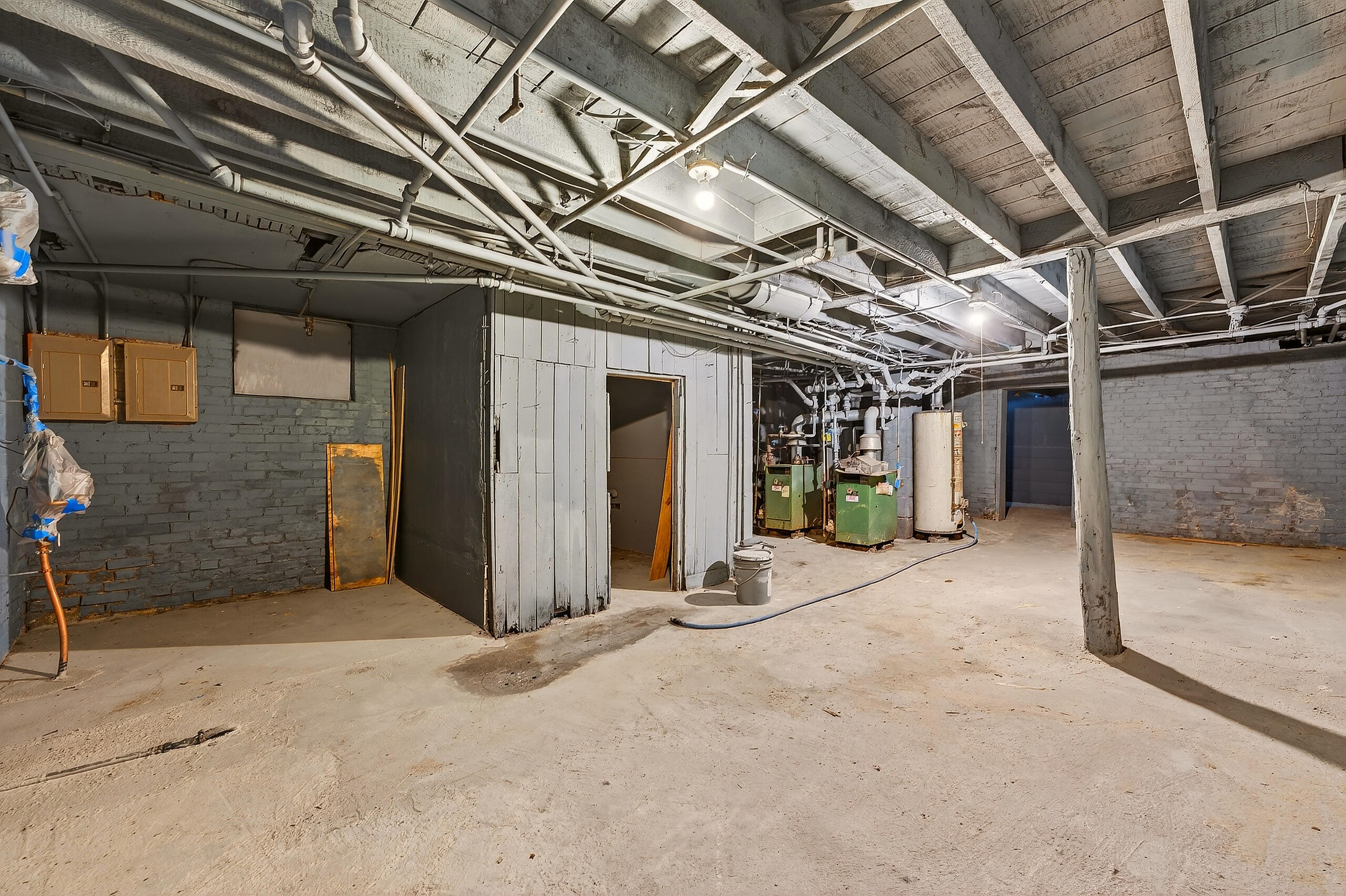 2939 North 13th Street Milwaukee, WI 53206 - Photo 39 of 43 Basement