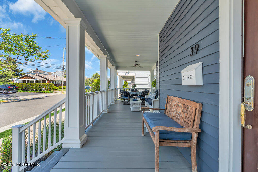 39 East End Avenue Avon-by-the-Sea, NJ 07717 - Photo 6 of 84 012_dsc04595-1_69