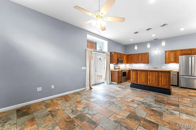 $475,000 | 511 East Main Street, Belleville, IL 62220