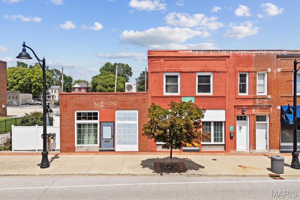 511 East Main Street Belleville, IL 62220 - Photo 2 of 30