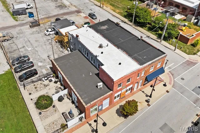 $475,000 | 511 East Main Street, Belleville, IL 62220