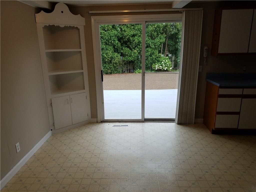 64 Hilton Road Warwick, RI 02889 - Photo 9 of 26