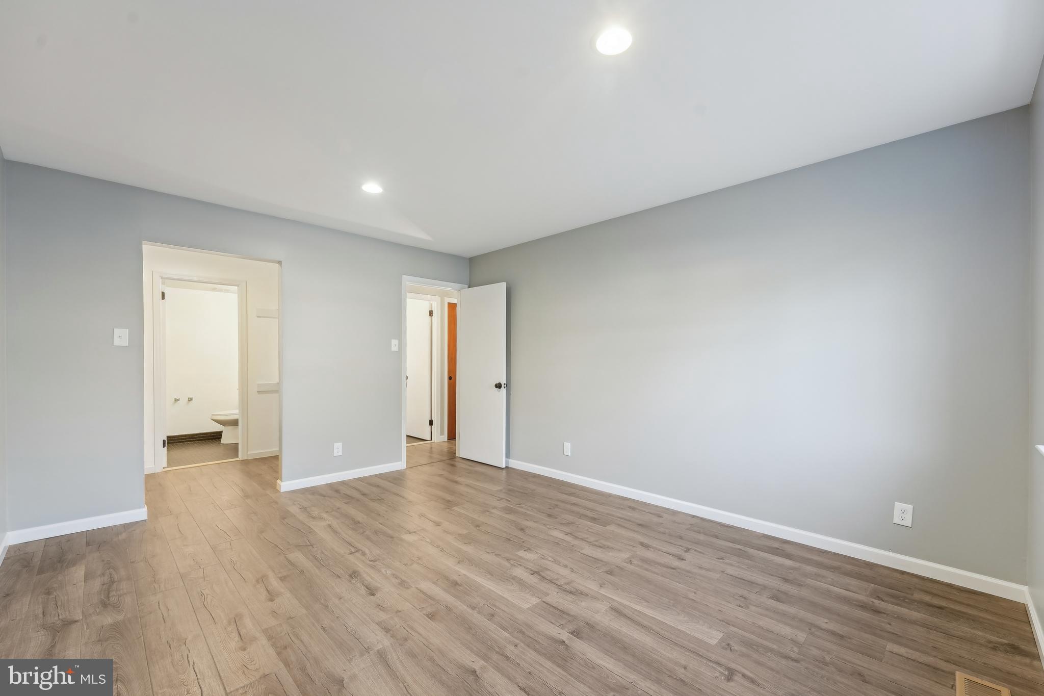 203 Drummers Lane, Unit 203 Wayne, PA 19087 - Photo 18 of 40 a view of an empty room