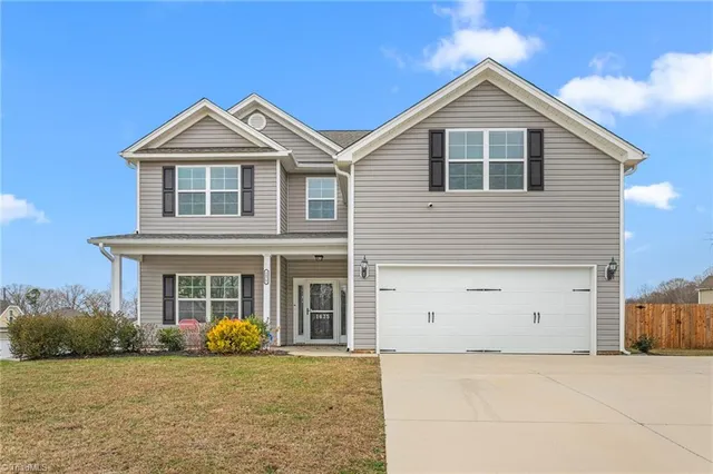 $469,900 | 1675 Palmer Drive, Graham, NC 27253
