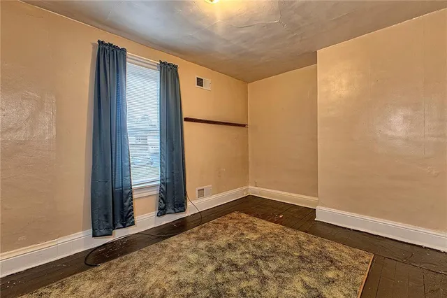 a view of a walk in closet