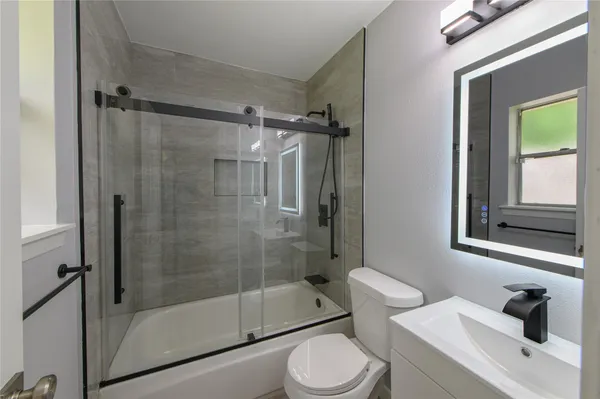 $2,195 | 12714 Bauman Road, Houston, TX 77037