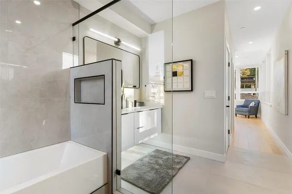 $750,000 | 7144 47th Avenue Southwest, Seattle, WA 98136