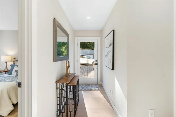 $750,000 | 7144 47th Avenue Southwest, Seattle, WA 98136