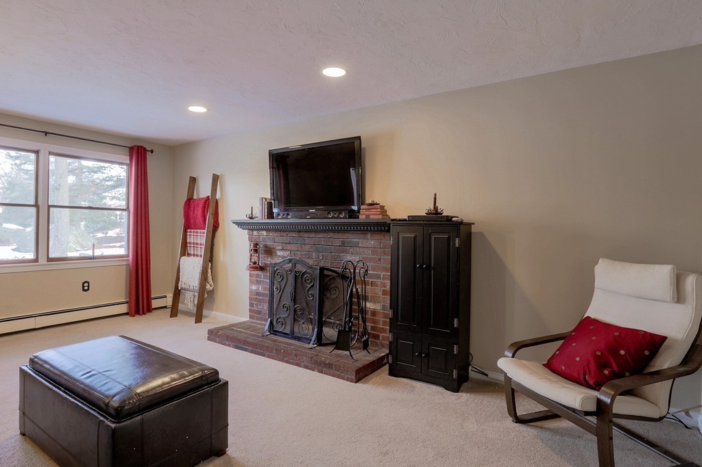 130 Lodi Road Marlborough, MA 01752 - Photo 9 of 26 Gallery Image 9