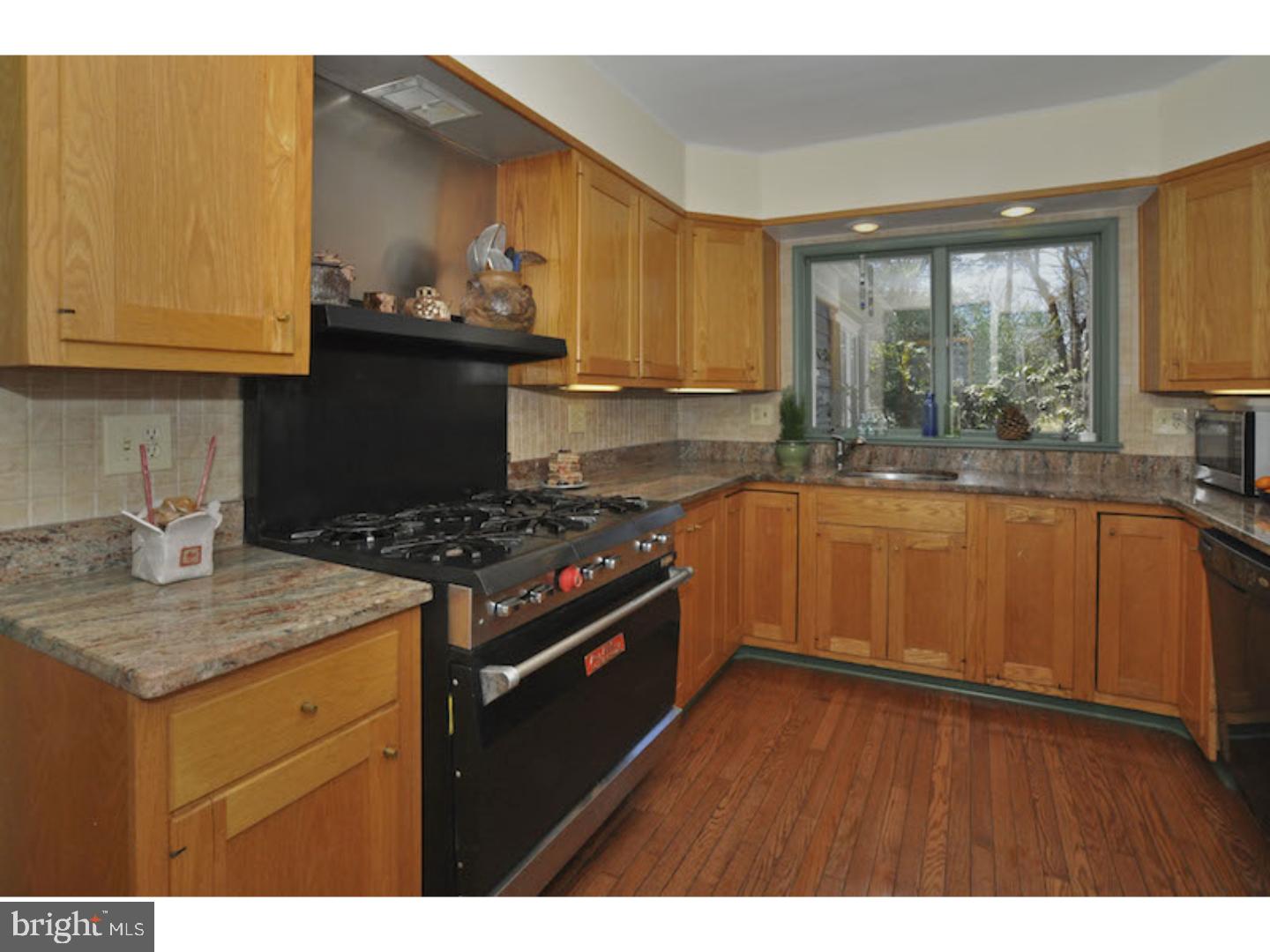 3543 Edencroft Road Huntingdon Valley, PA 19006 - Photo 10 of 25 Gallery Image 10