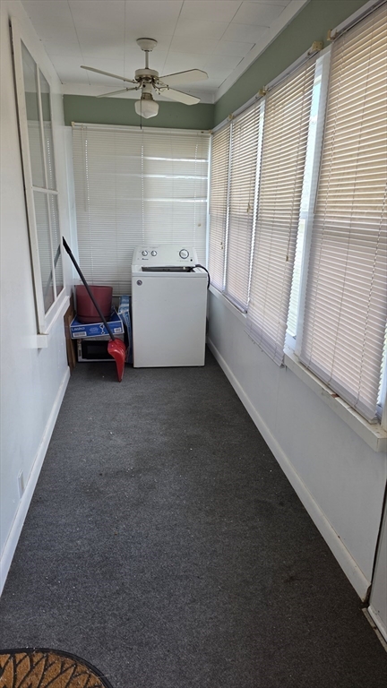 360 Hamilton Street Worcester, MA 01604 - Photo 6 of 35 a utility room with dryer and washer