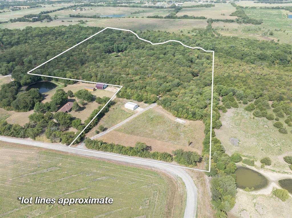 Drone / aerial view featuring a rural view