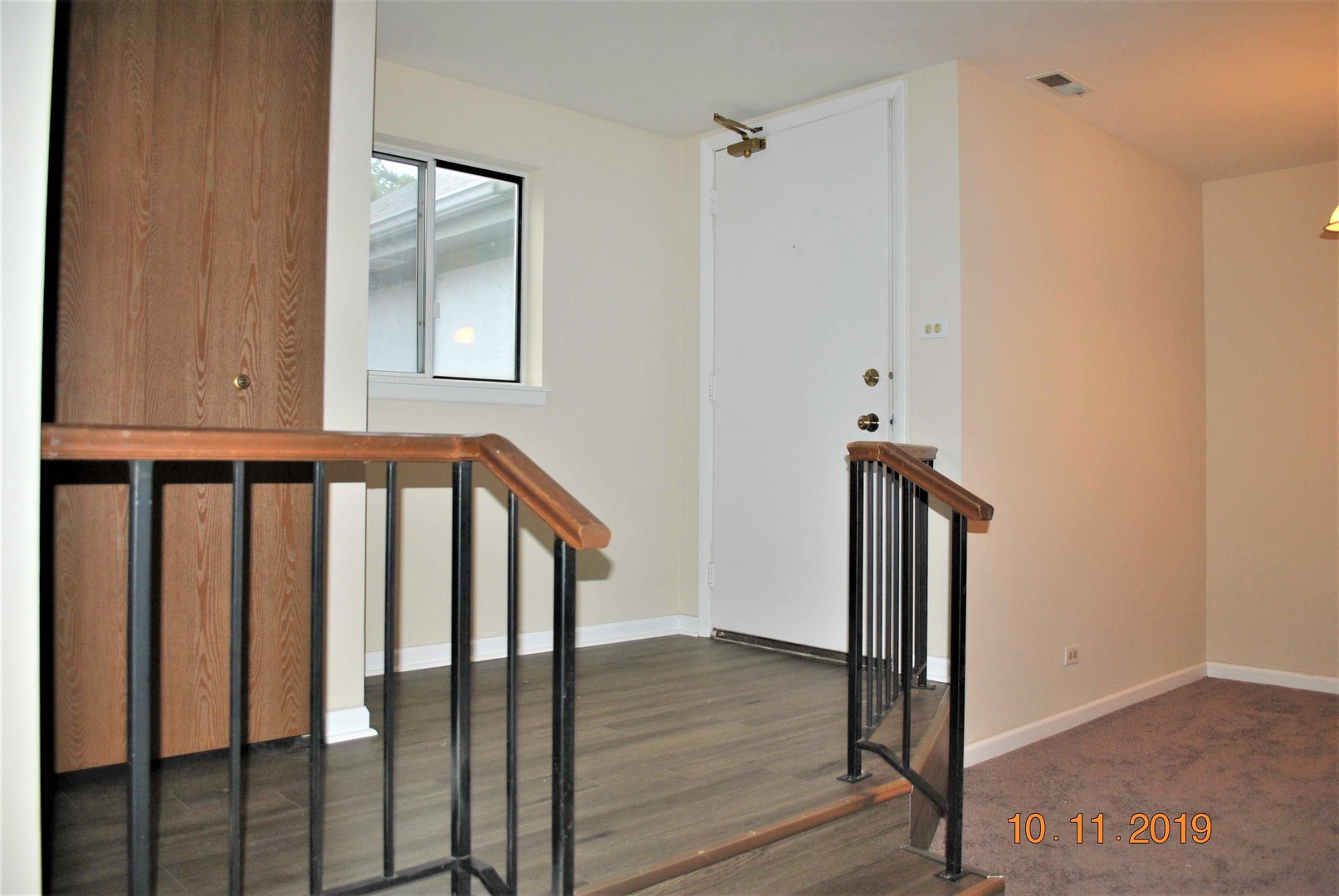 342 Springlake Lane, Unit D Aurora, IL 60504 - Photo 3 of 16