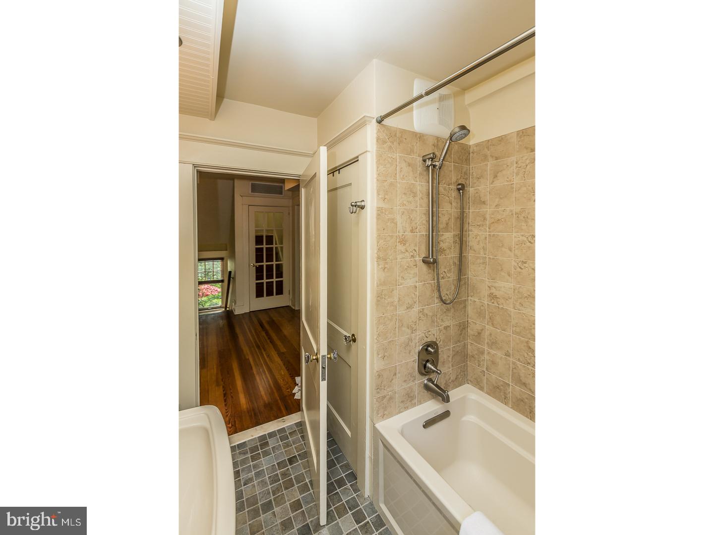 509 Strathmore Road Havertown, PA 19083 - Photo 19 of 25