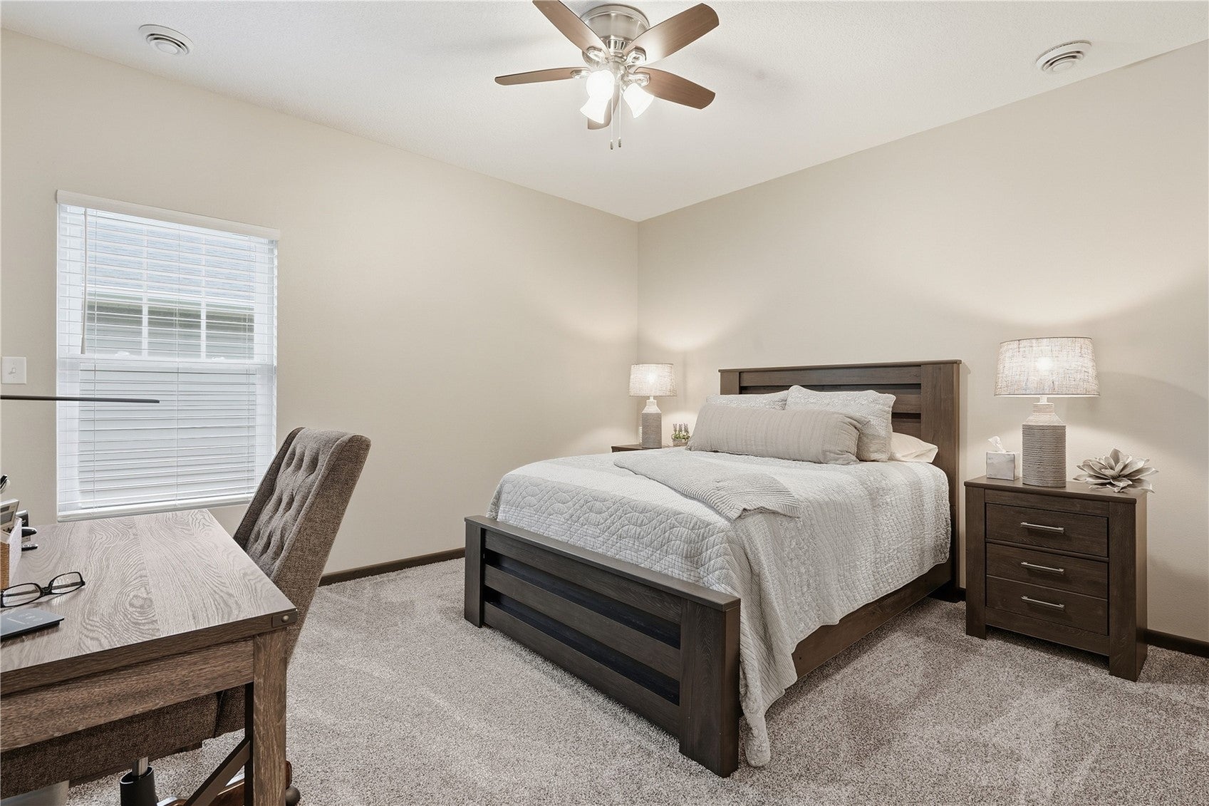 2086-9 3 Elms Park Road Independence, IA 50644 - Photo 14 of 34 Gallery Image 14
