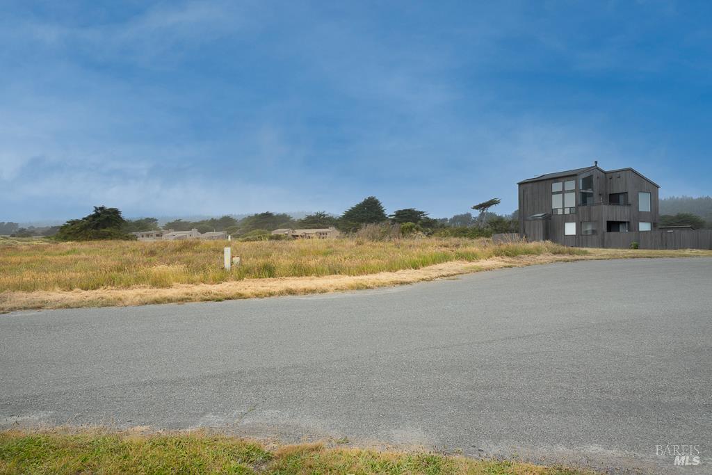 42080 Rock Cod The Sea Ranch, CA 95497 - Photo 15 of 15 a view of an ocean and a yard