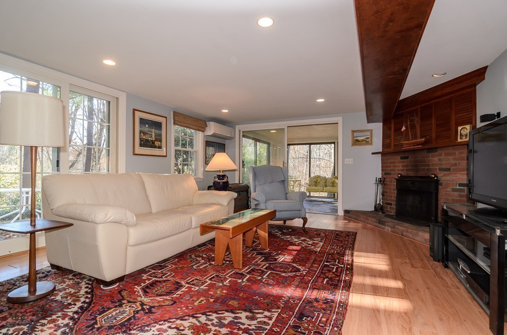 30 Spring Lane Westwood, MA 02090 - Photo 17 of 19 Gallery Image 17