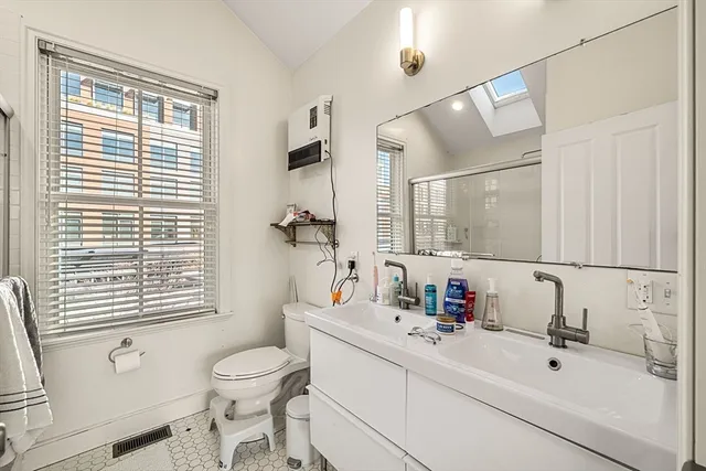 $1,749,000 | 50 Spring Street, Cambridge, MA 02141