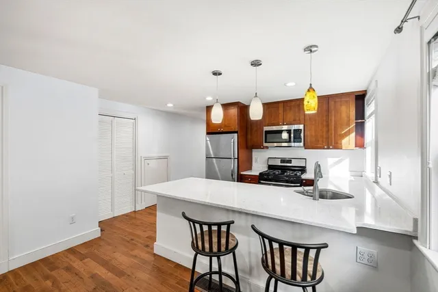 $1,749,000 | 50 Spring Street, Cambridge, MA 02141