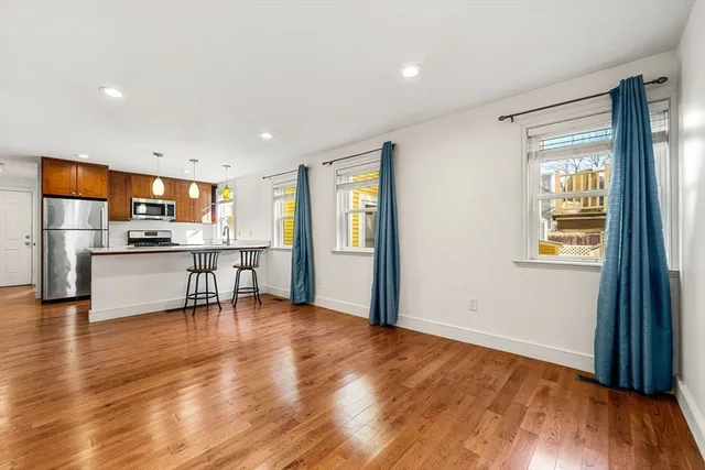 $1,749,000 | 50 Spring Street, Cambridge, MA 02141