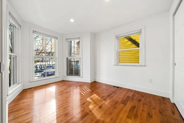 $1,749,000 | 50 Spring Street, Cambridge, MA 02141