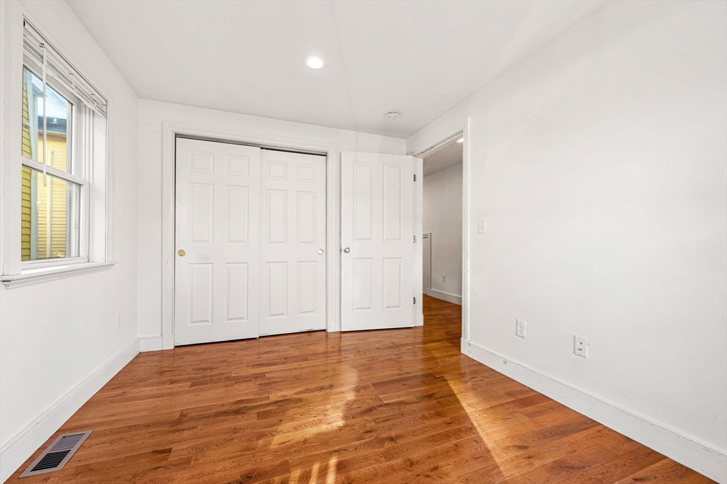 50 Spring Street Cambridge, MA 02141 - Photo 27 of 34