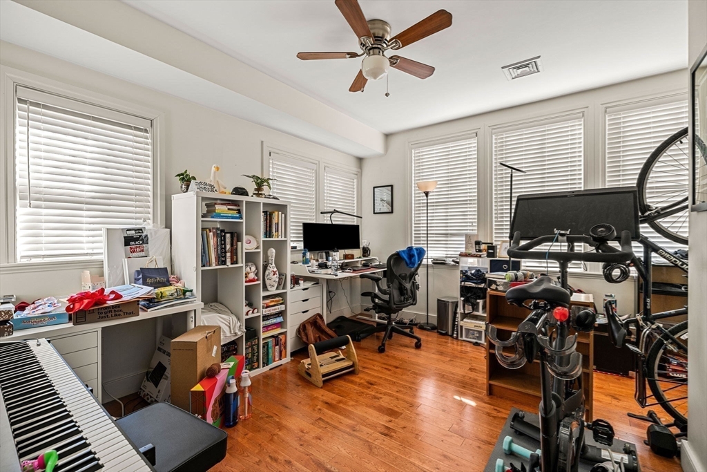 50 Spring Street Cambridge, MA 02141 - Photo 9 of 34