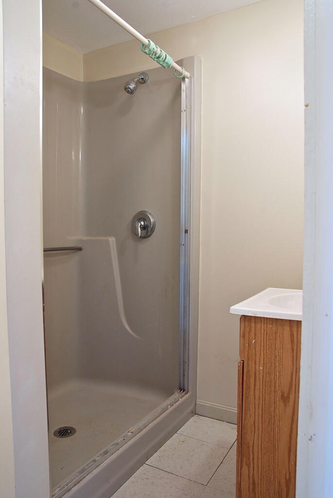 36 High Street Paris, ME 04281 - Photo 57 of 69 36 High St Unit 3 (8 of 24)