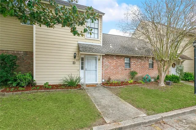 $120,000 | 1500 West Esplanade Avenue, Unit 43D, Kenner, LA 70065