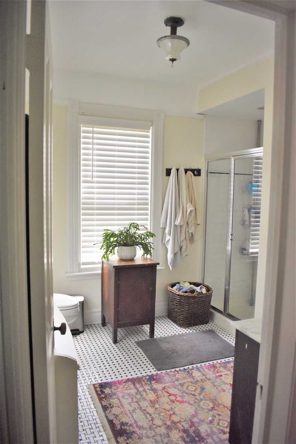 18 Overlook Road Poughkeepsie, NY 12603 - Photo 23 of 30 a living room with furniture a window and a table