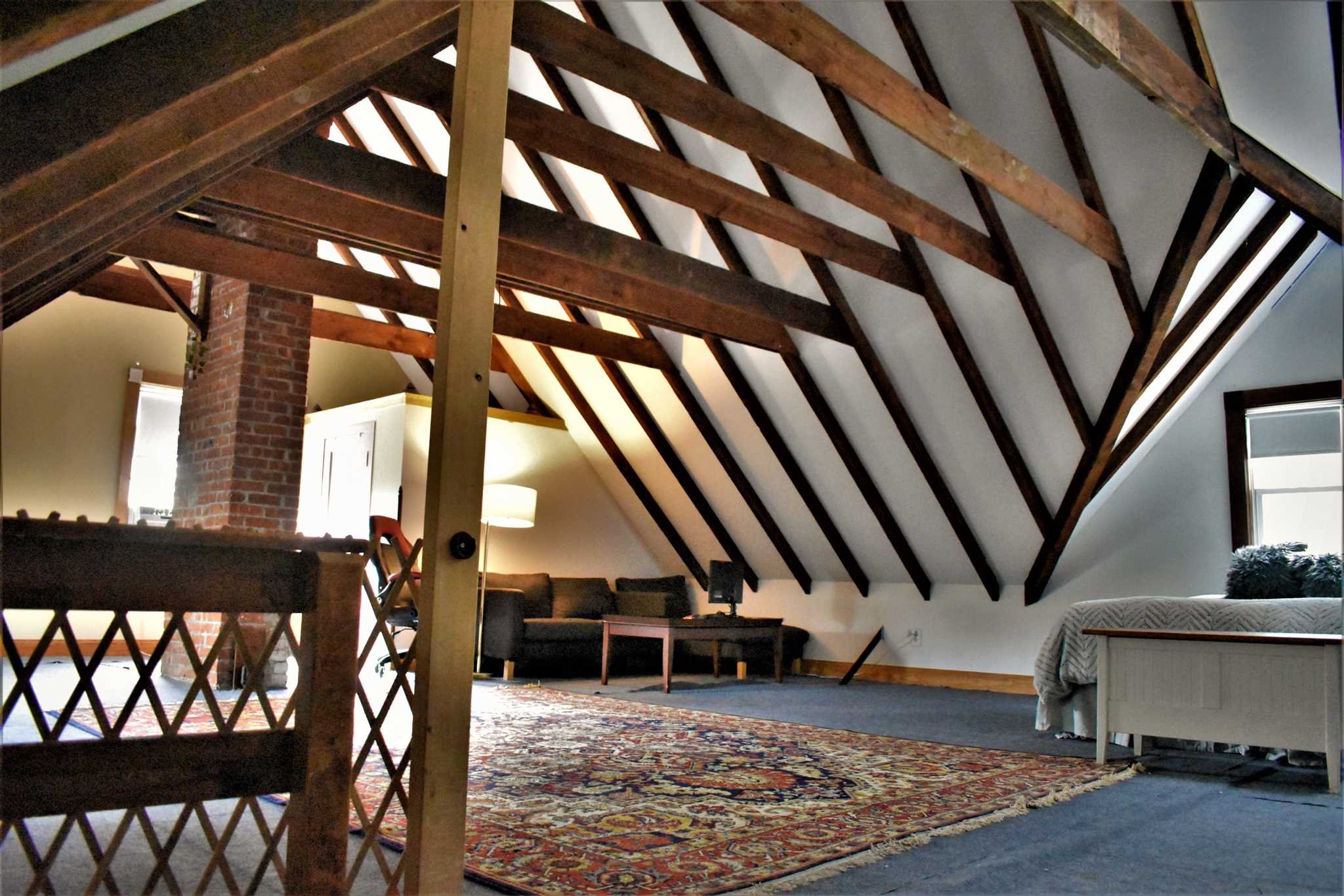 18 Overlook Road Poughkeepsie, NY 12603 - Photo 30 of 30 a view of an entryway