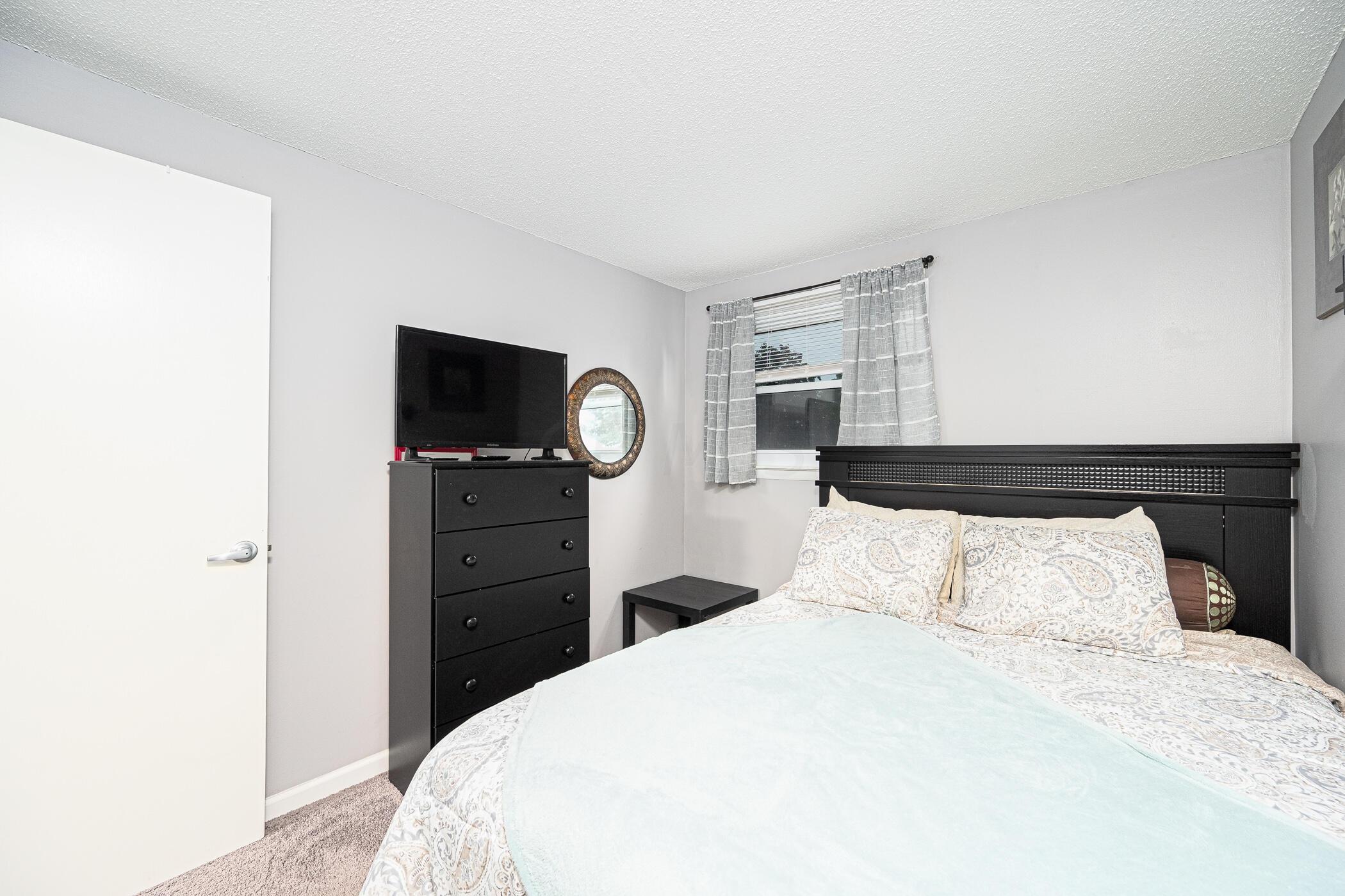 2447 Maybury Road Columbus, OH 43232 - Photo 31 of 55 2447 maybury 025
