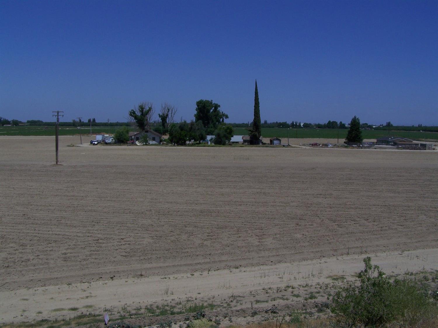 1 Shanks Road Delhi, CA 95315 - Photo 5 of 14