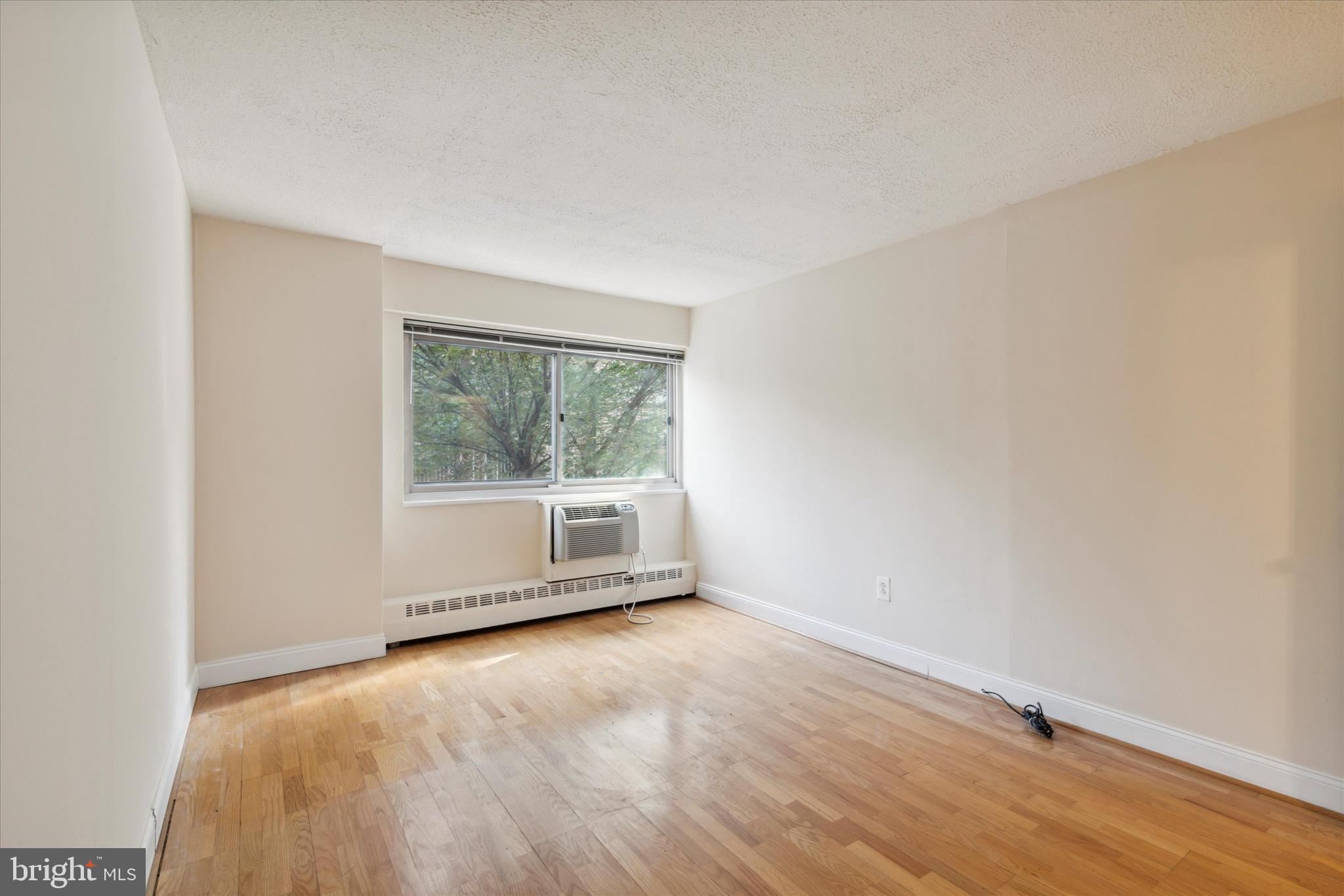 2101 Chestnut Street, Unit 213 Philadelphia, PA 19103 - Photo 16 of 23 Bedroom