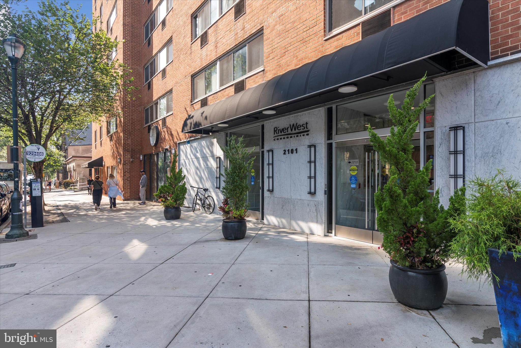 2101 Chestnut Street, Unit 213 Philadelphia, PA 19103 - Photo 2 of 23