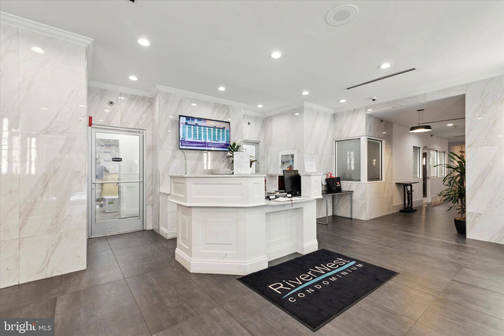 2101 Chestnut Street, Unit 213 Philadelphia, PA 19103 - Photo 4 of 23