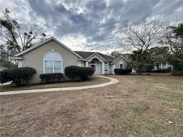 $2,400 | 183 Wood Crest Circle, Brunswick, GA 31525