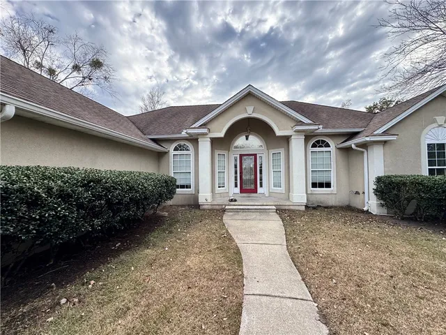 $2,400 | 183 Wood Crest Circle, Brunswick, GA 31525