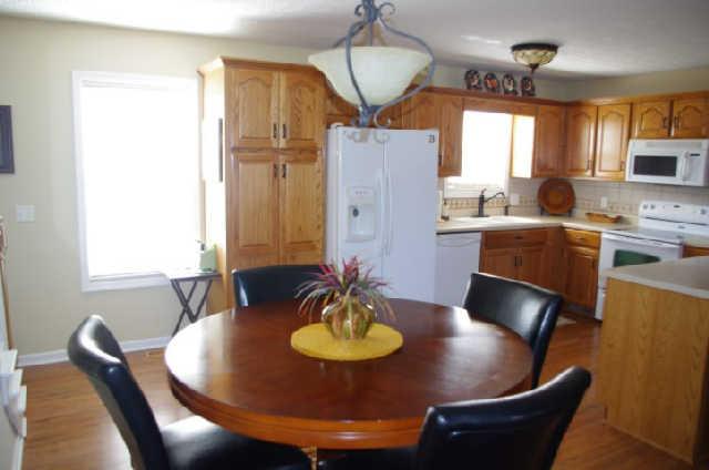 73 Little Creek Road Pleasant Shade, TN 37145 - Photo 5 of 10 Gallery Image 5