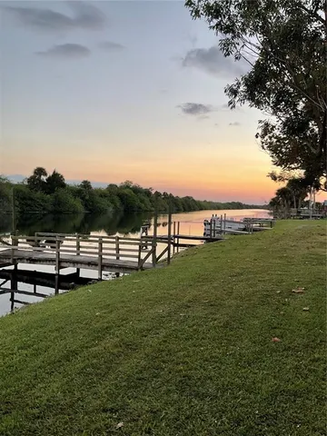 $116,500 | 1339 Old Lakeport Road Northwest, Unit 11B, Moore Haven, FL 33471